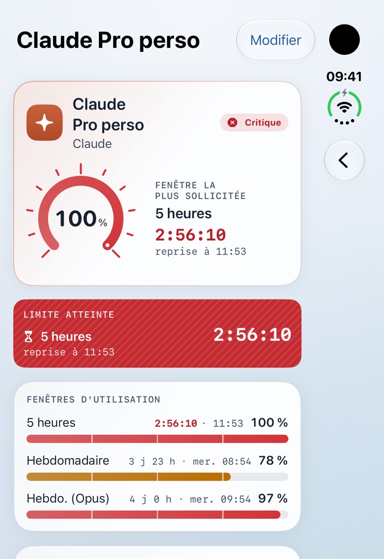Détail d'un compte Claude sur l'écran extérieur de l'iPhone Duo (données de démonstration).