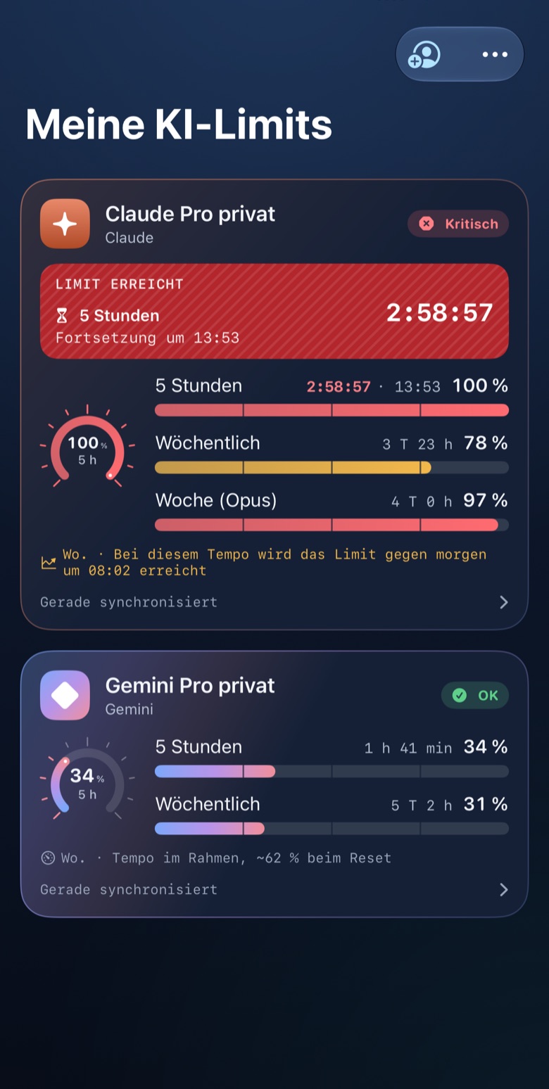 Das Dashboard der App auf dem iPhone: eine Karte pro Claude- und Gemini-Konto mit Anzeigen, Prozentwerten und Fortsetzungs-Countdown (Demodaten).